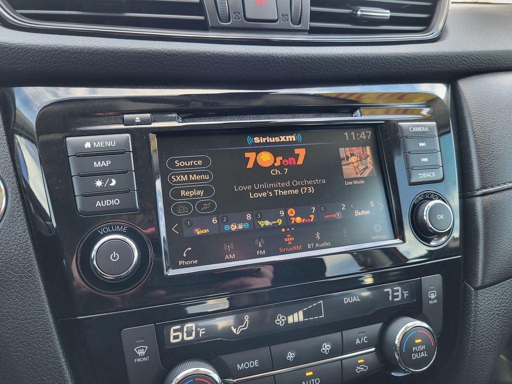 Used 2020 Scarlet Ember Tintcoat Nissan SV image 14