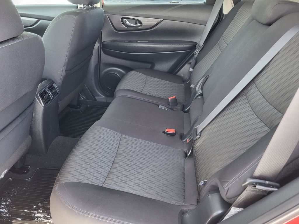 Used 2020 Scarlet Ember Tintcoat Nissan SV image 21