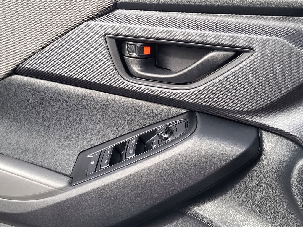 New 2026 Crystal Black Silica Subaru Base image 18