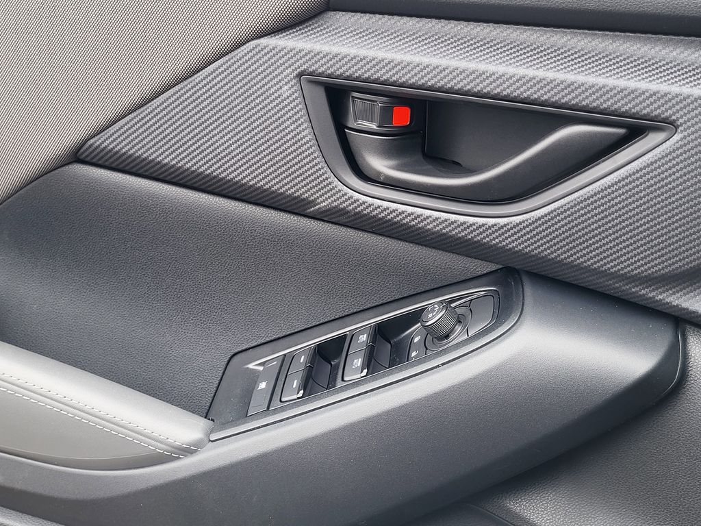 New 2026 Magnetite Gray Metallic Subaru Premium image 19