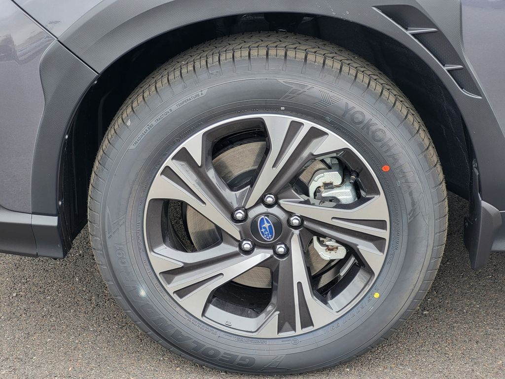 New 2026 Magnetite Gray Metallic Subaru Premium image 7