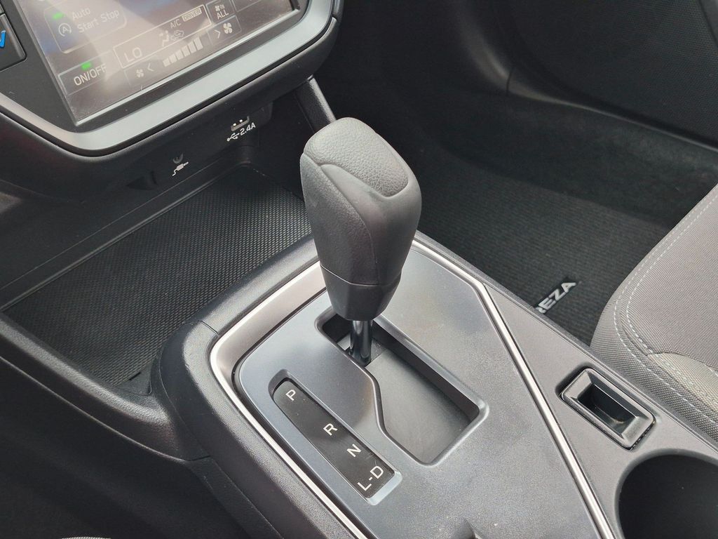 Certified Used 2024 Ice Silver Metallic Subaru Base image 12