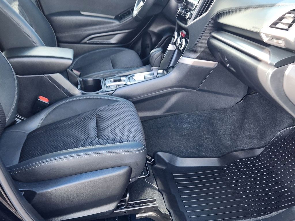 Certified Used 2023 Crystal Black Silica Subaru Premium image 17