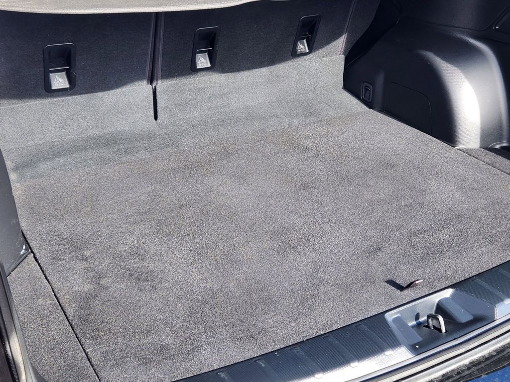 Certified Used 2023 Crystal Black Silica Subaru Premium image 16