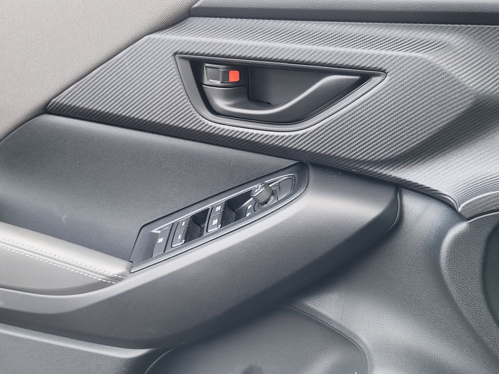 New 2026 Magnetite Gray Metallic/Crystal Black Silica Subaru Premium image 19