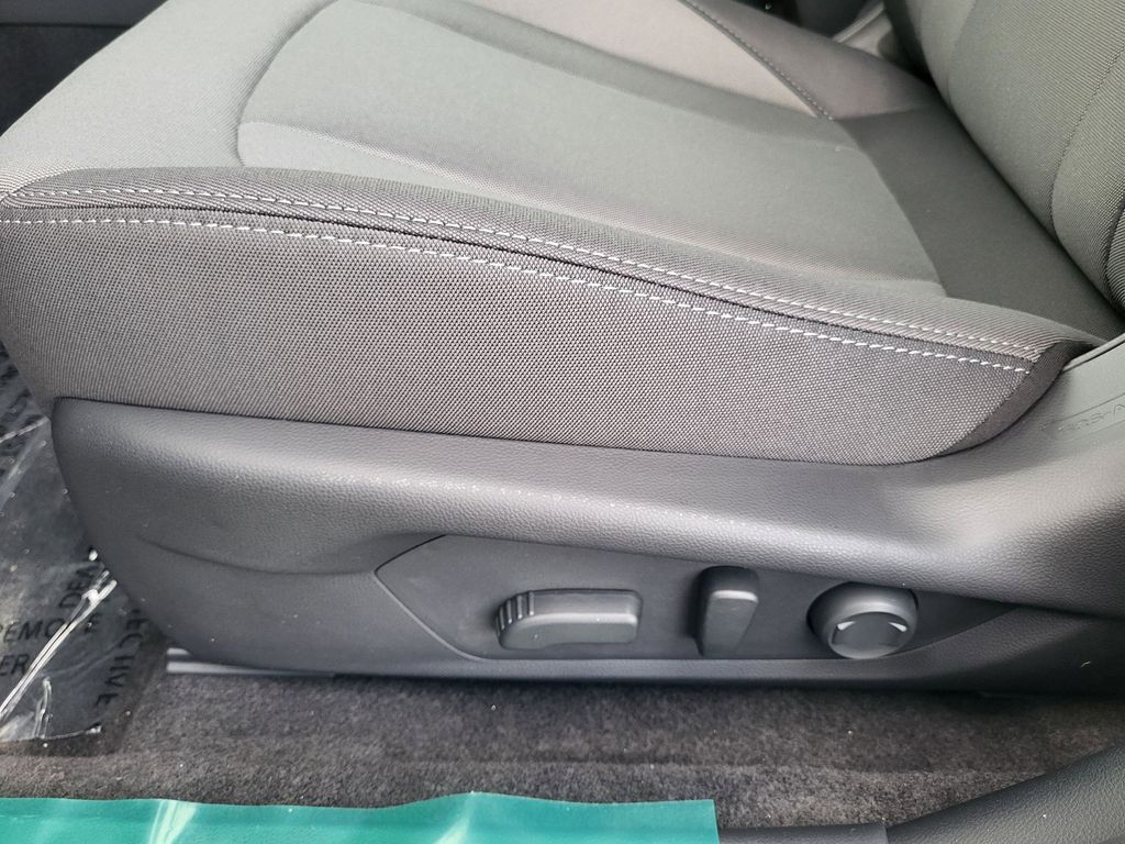 New 2026 Magnetite Gray Metallic/Crystal Black Silica Subaru Premium image 11