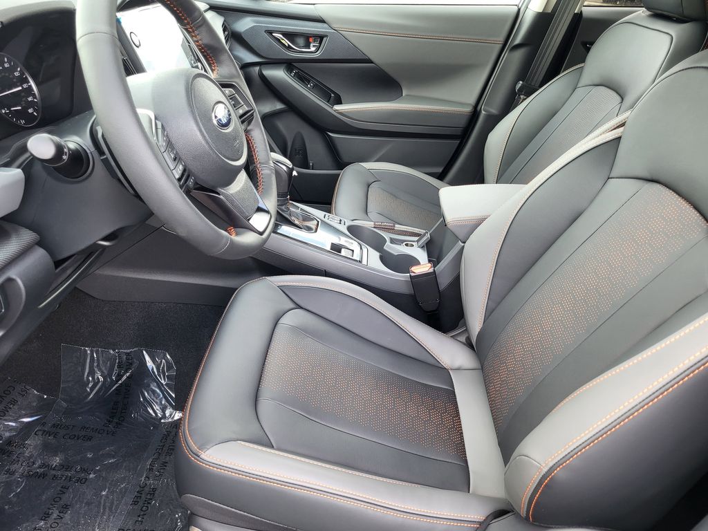 New 2026 Magnetite Gray Metallic/Crystal Black Silica Subaru Limited image 9