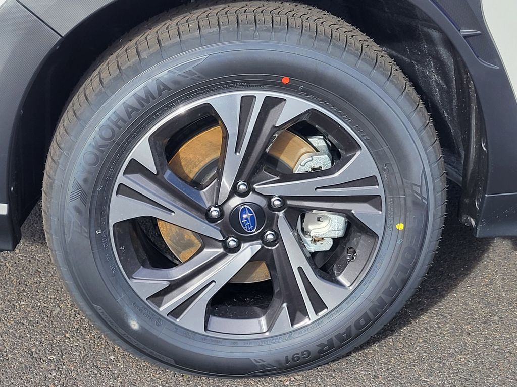 New 2026 Crystal White Pearl Subaru Premium image 7