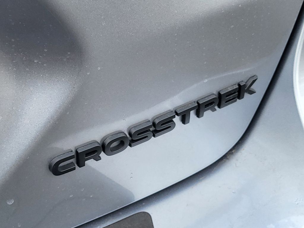 New 2026 Ice Silver Metallic Subaru Limited image 8