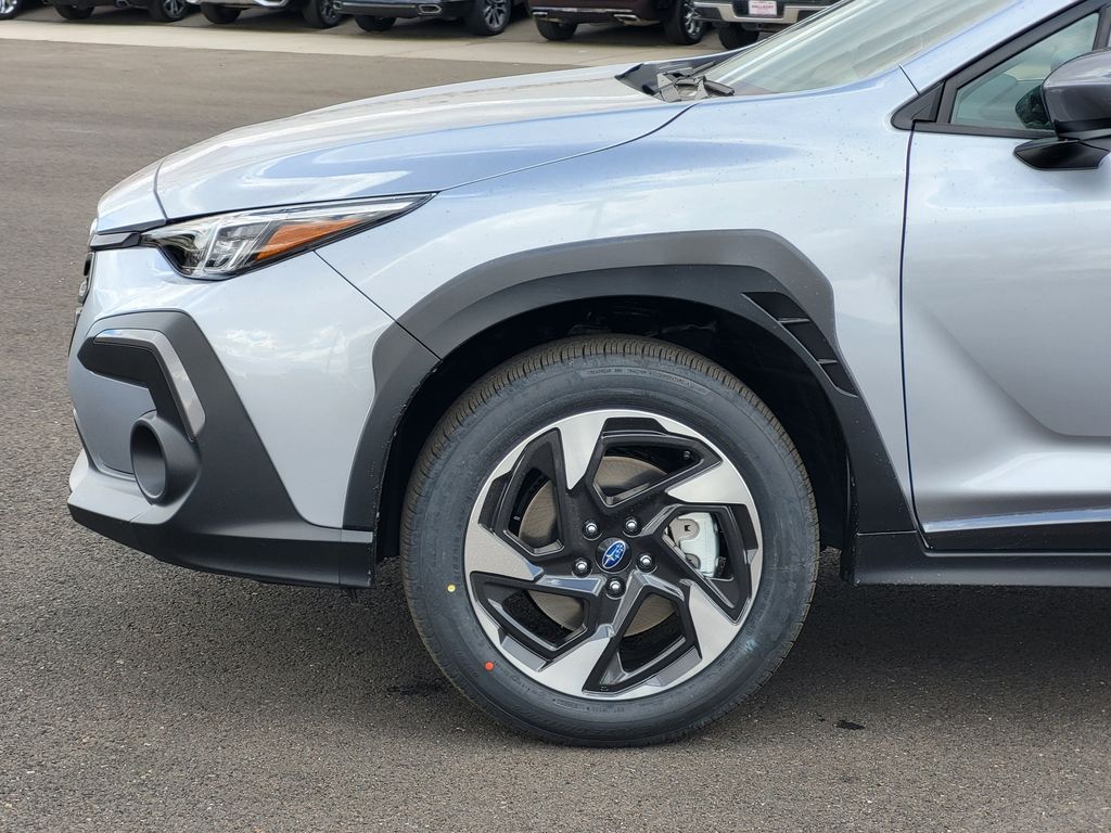 New 2026 Ice Silver Metallic Subaru Limited image 6