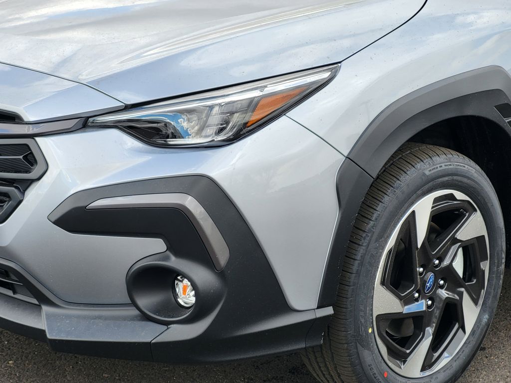 New 2026 Ice Silver Metallic Subaru Limited image 5