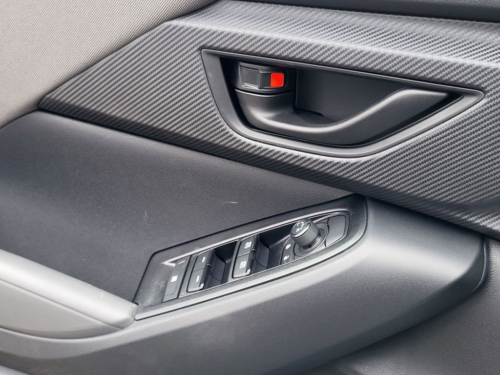 New 2026 Ice Silver Metallic Subaru Base image 18