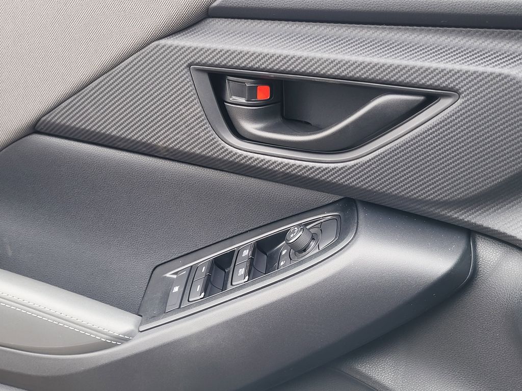 New 2026 Magnetite Gray Metallic/Crystal Black Silica Subaru Premium image 19