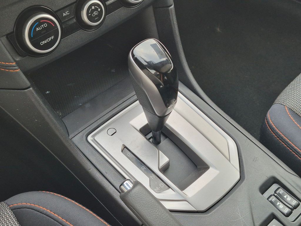 Used 2020 Ice Silver Metallic Subaru Premium image 12