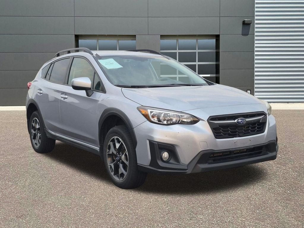 Used 2020 Ice Silver Metallic Subaru Premium image 3