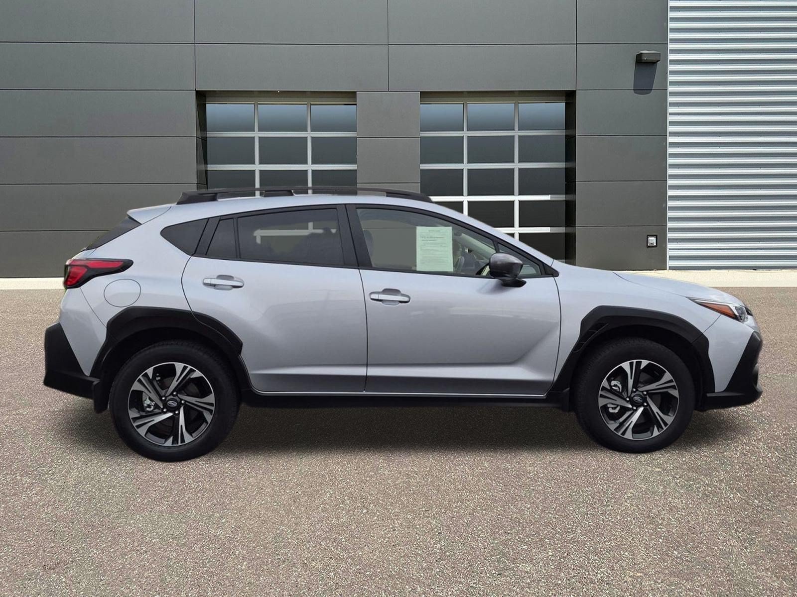 Certified Used 2024 Ice Silver Metallic Subaru Premium image 4