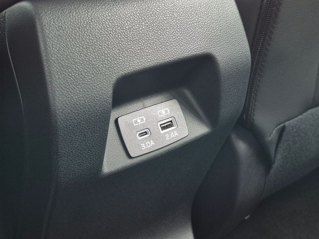 New 2026 Ice Silver Metallic Subaru Limited image 19