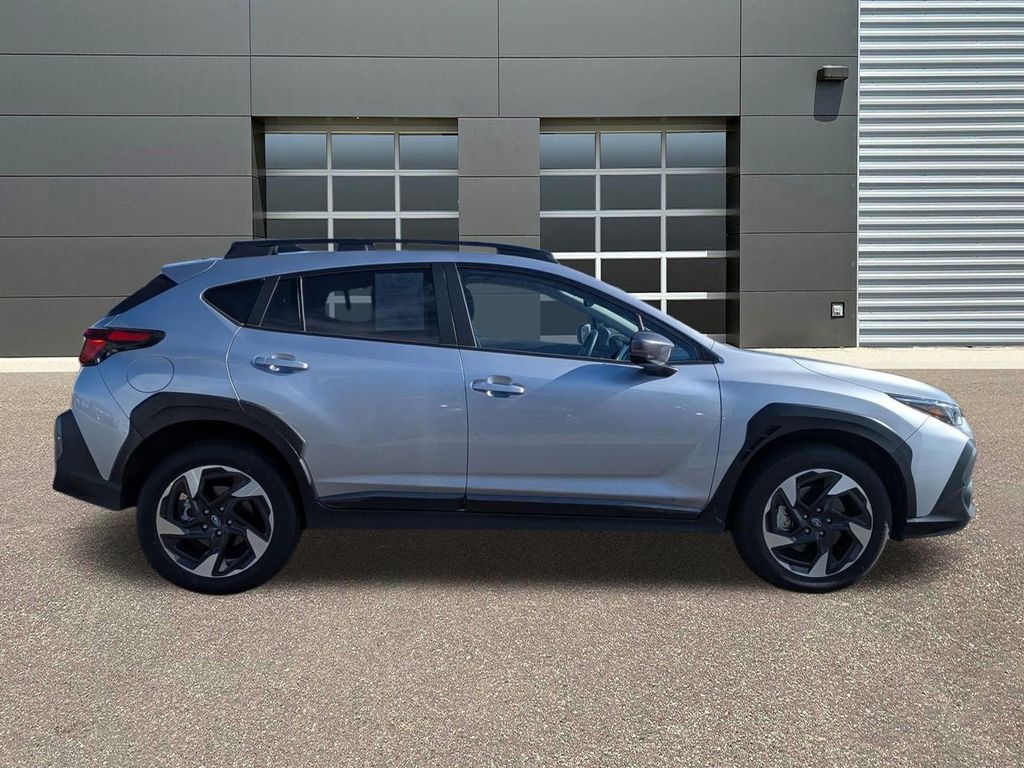Certified Used 2025 Ice Silver Metallic Subaru Limited image 4
