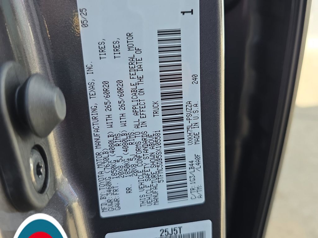 new 2025 Toyota Tundra Hybrid car