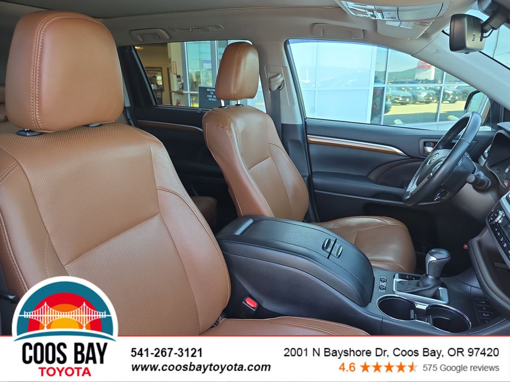 used 2017 Toyota Highlander car, priced at $29,981