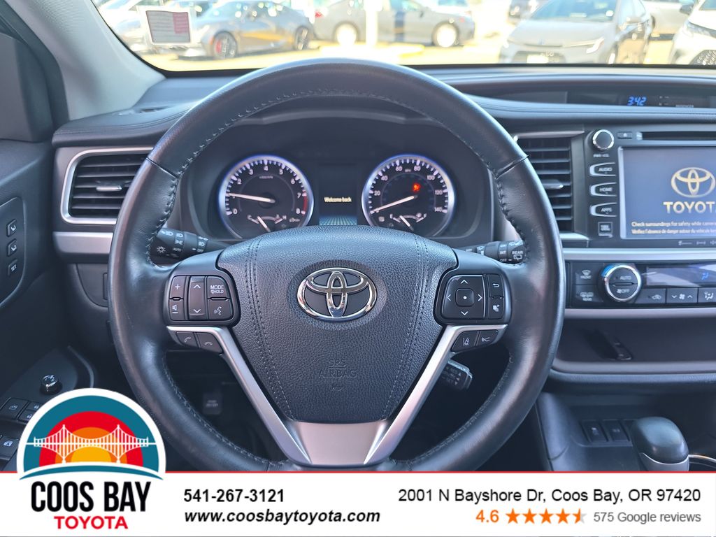 used 2017 Toyota Highlander car, priced at $29,981