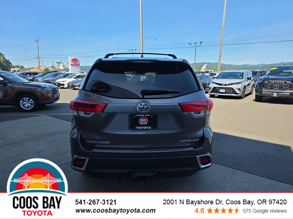used 2017 Toyota Highlander car, priced at $29,981