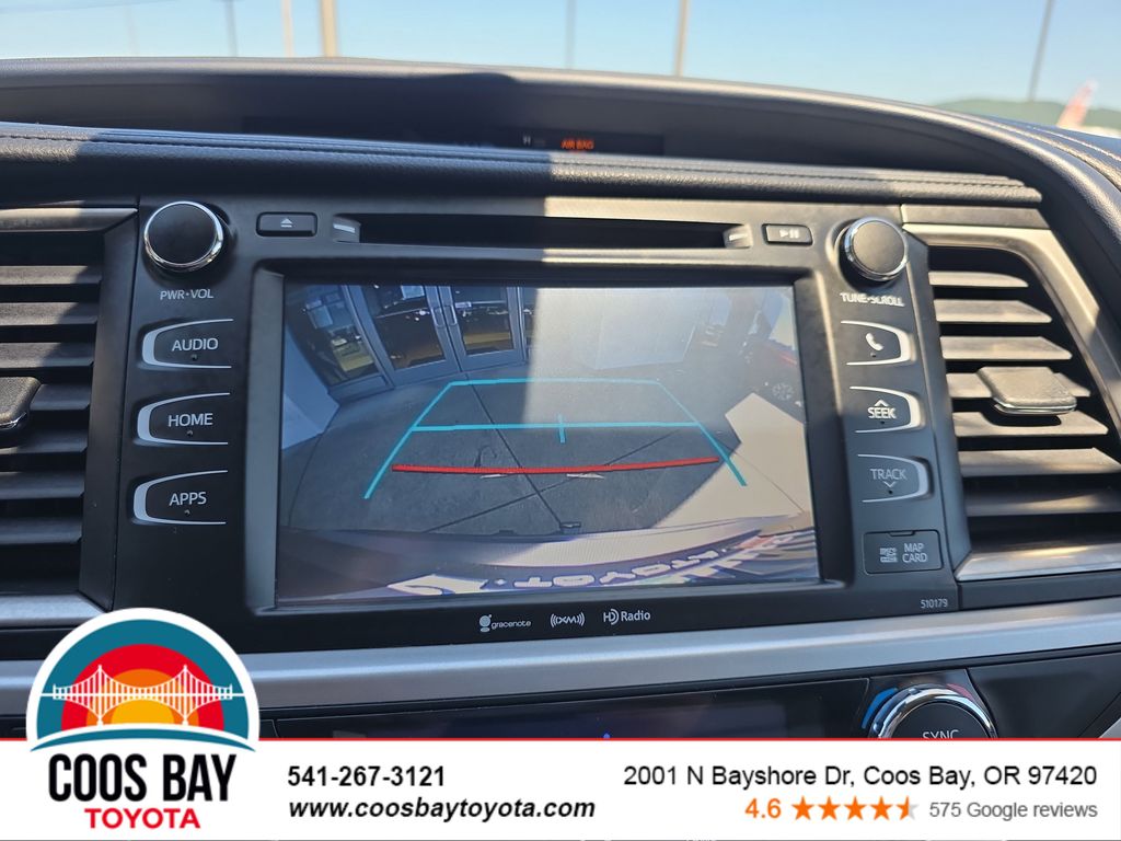 used 2018 Toyota Highlander car, priced at $27,992