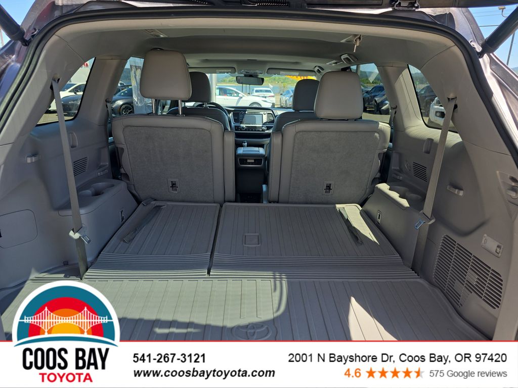 used 2018 Toyota Highlander car, priced at $27,992