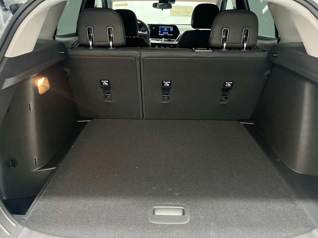 new 2025 Chevrolet Trax car, priced at $22,222