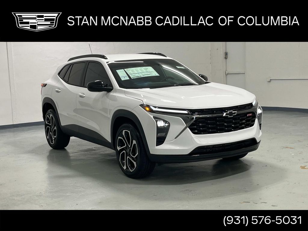 new 2025 Chevrolet Trax car, priced at $25,500