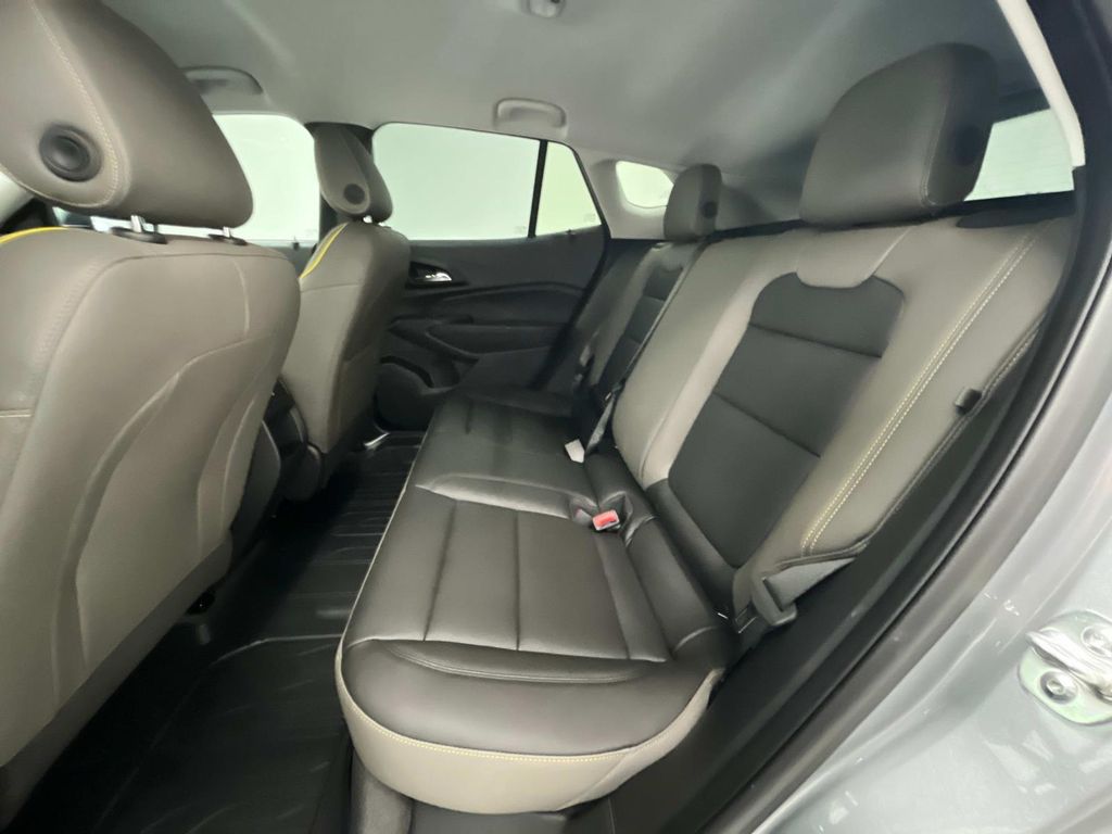 new 2025 Chevrolet Trax car, priced at $26,955