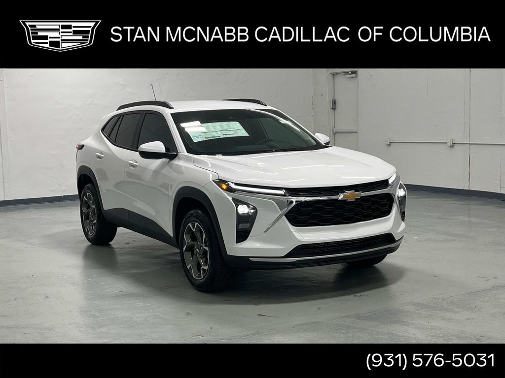 new 2025 Chevrolet Trax car, priced at $24,785