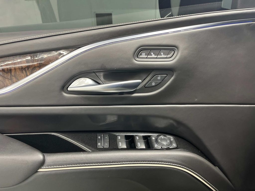 used 2021 Cadillac Escalade car, priced at $63,995