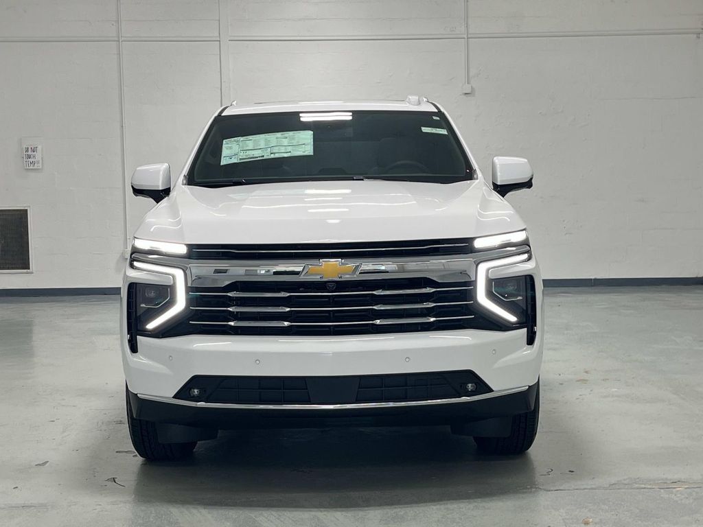 new 2025 Chevrolet Suburban car, priced at $69,999