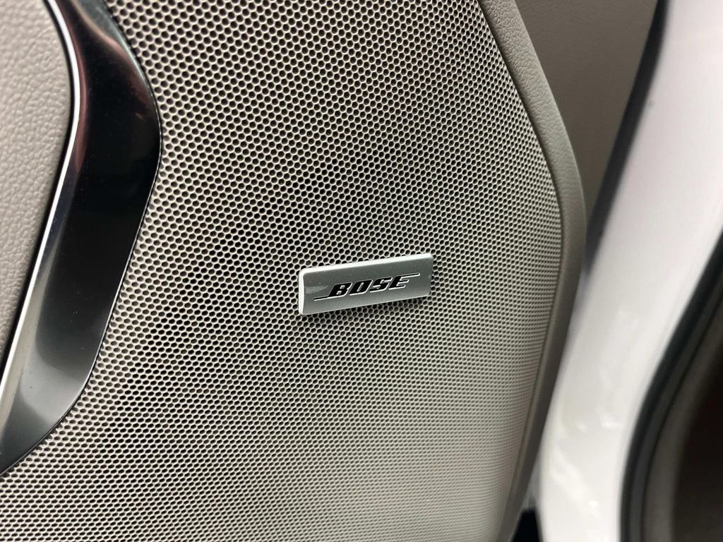new 2025 Chevrolet Suburban car, priced at $69,999