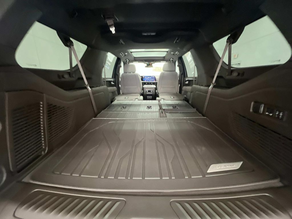 new 2025 Chevrolet Suburban car, priced at $69,999