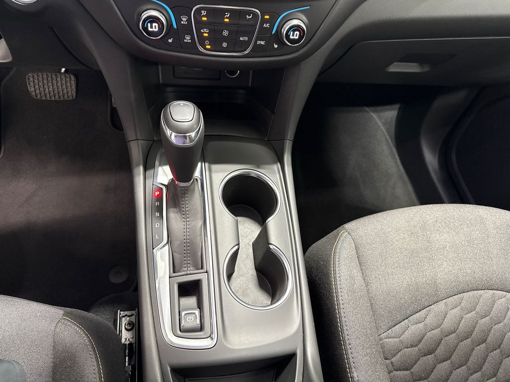 used 2021 Chevrolet Equinox car, priced at $21,989