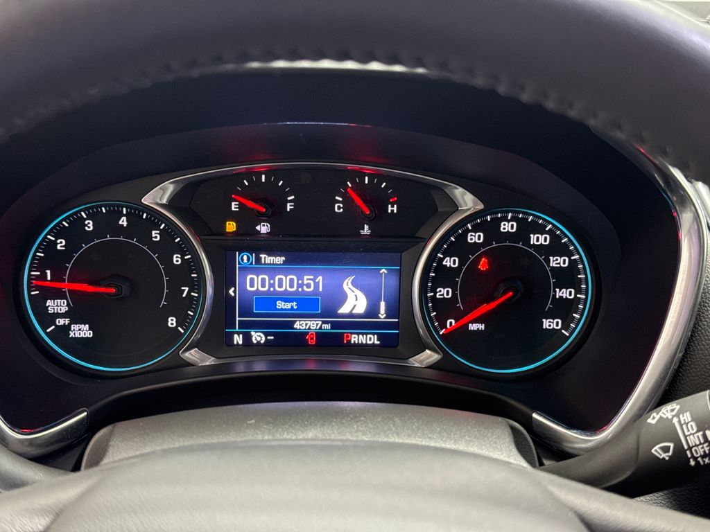 used 2021 Chevrolet Equinox car, priced at $21,989