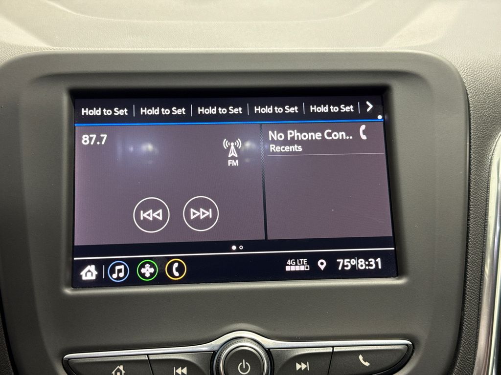 used 2021 Chevrolet Equinox car, priced at $21,989
