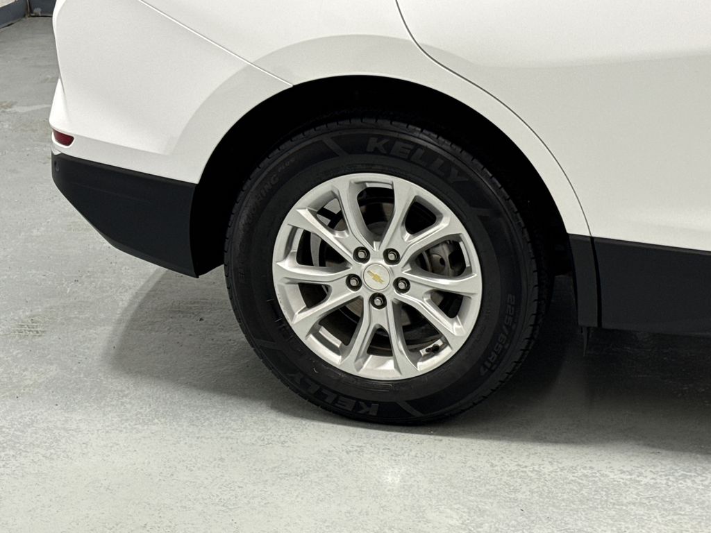 used 2021 Chevrolet Equinox car, priced at $21,989