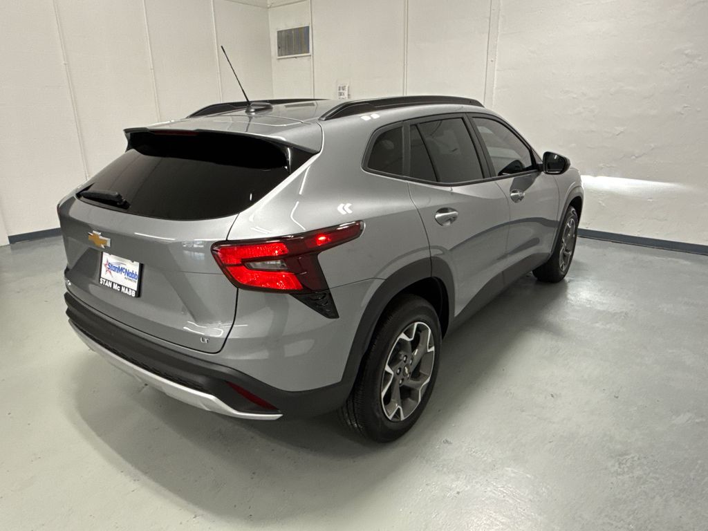 new 2025 Chevrolet Trax car, priced at $24,936