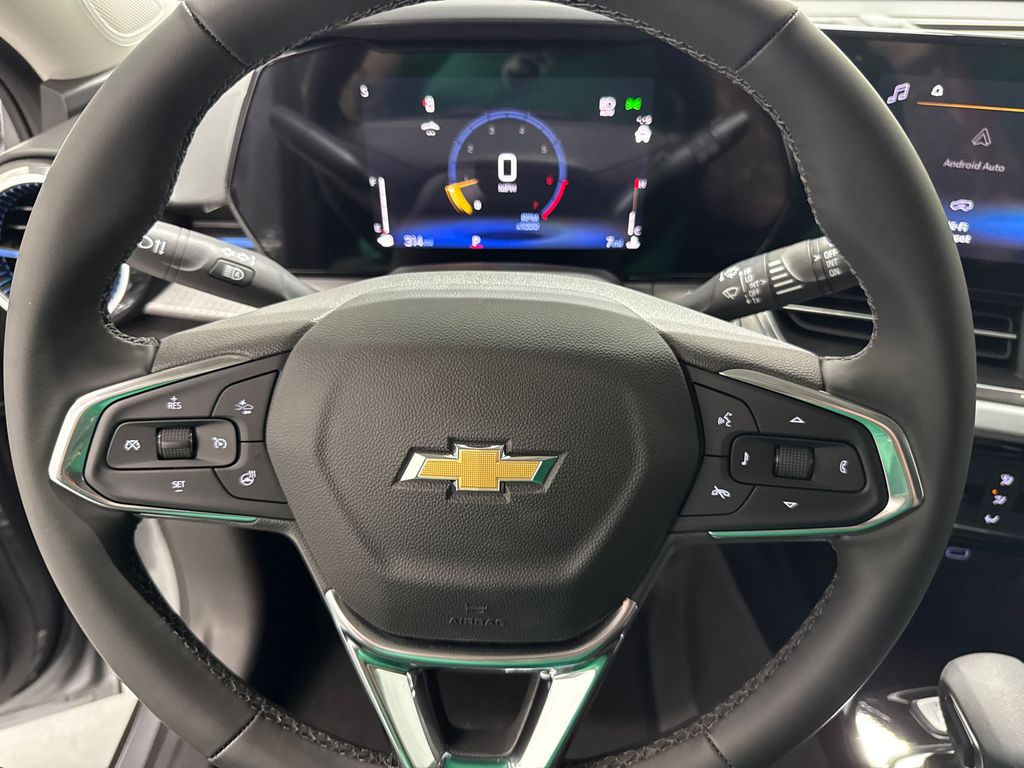 new 2025 Chevrolet Trax car, priced at $24,936