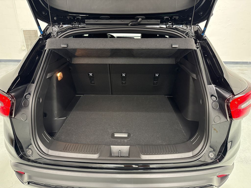 new 2025 Chevrolet Trax car, priced at $26,958