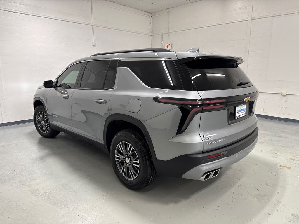 new 2026 Chevrolet Traverse car, priced at $41,720