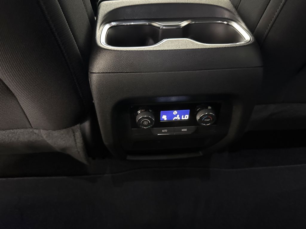 new 2026 Chevrolet Traverse car, priced at $41,720