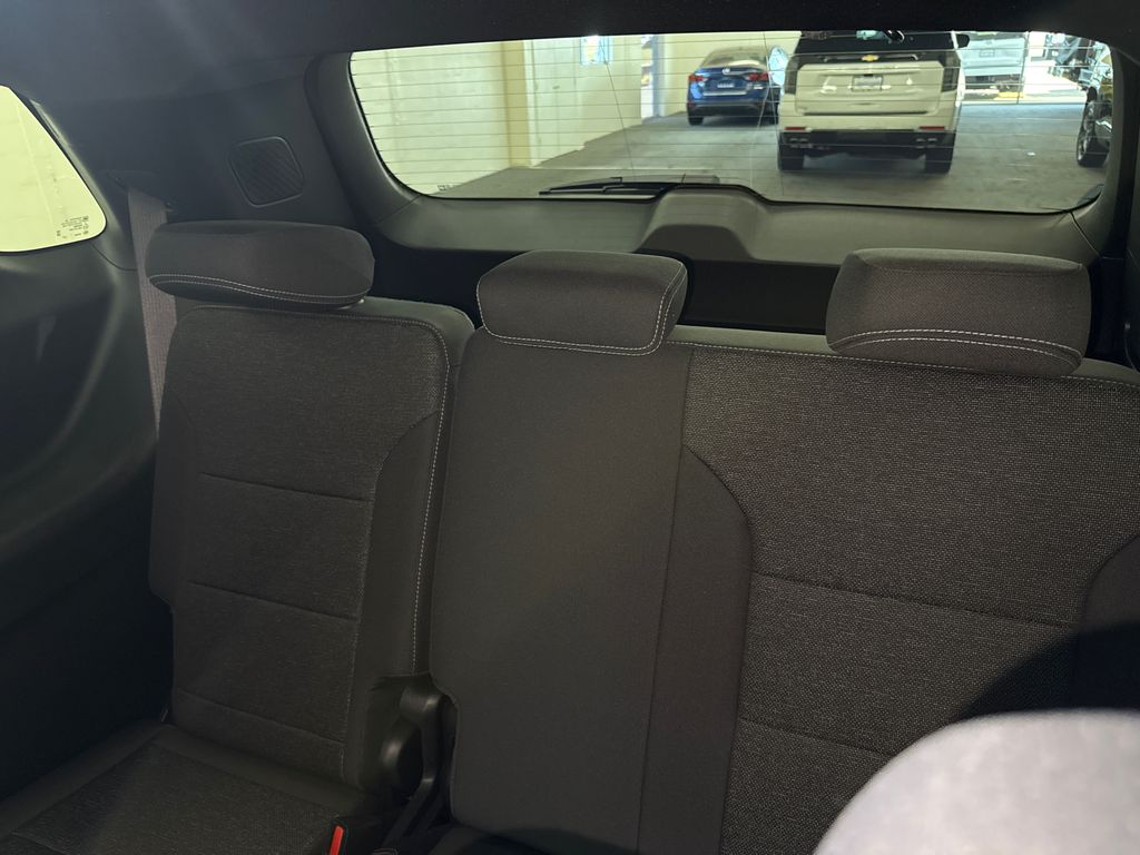 new 2026 Chevrolet Traverse car, priced at $43,215