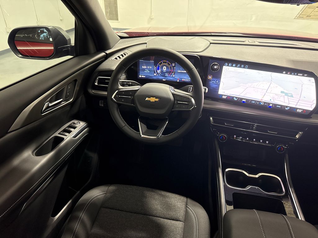new 2026 Chevrolet Traverse car, priced at $43,215