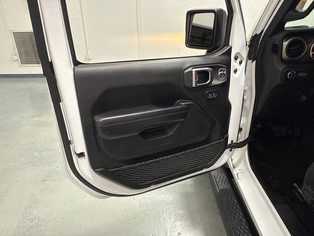 used 2020 Jeep Gladiator car, priced at $29,999