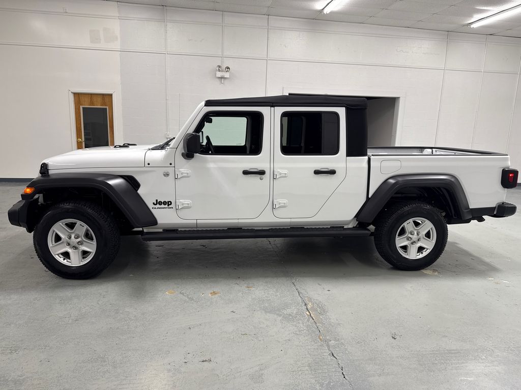 used 2020 Jeep Gladiator car, priced at $29,999