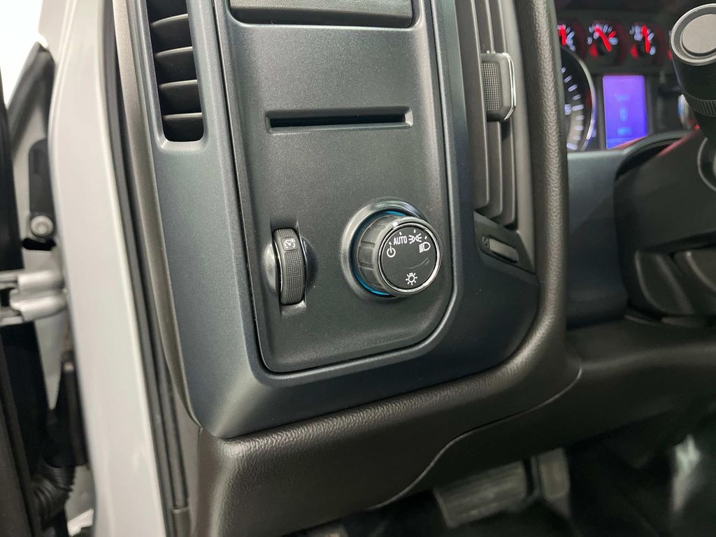 used 2014 Chevrolet Silverado car, priced at $9,999
